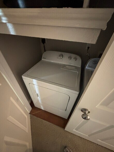 Building Photo - 1811 Medical Pkwy