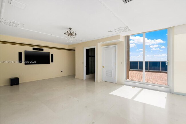 Building Photo - 19111 Collins Ave
