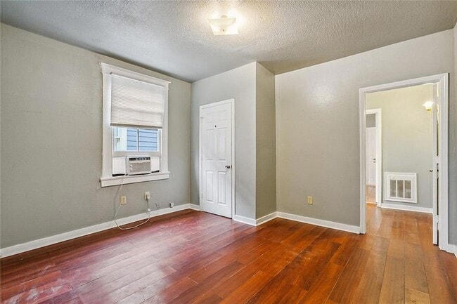 Building Photo - 4707 Baudin St
