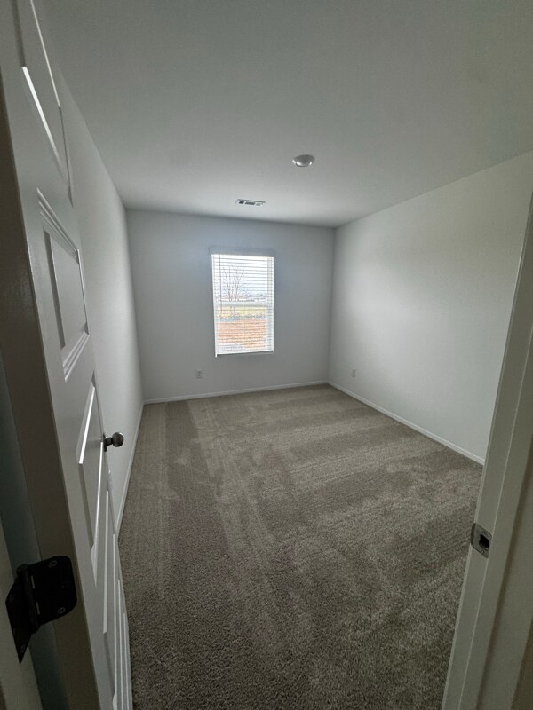 Building Photo - 6813 SW Dignity Ave