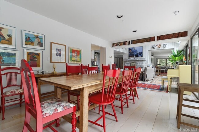 Building Photo - 49 Twin Lakes Rd