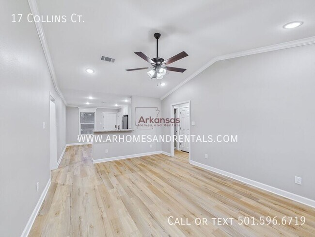 Building Photo - 17 Collins Ct