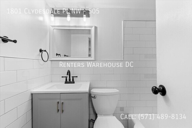Building Photo - 1801 Clydesdale Pl NW