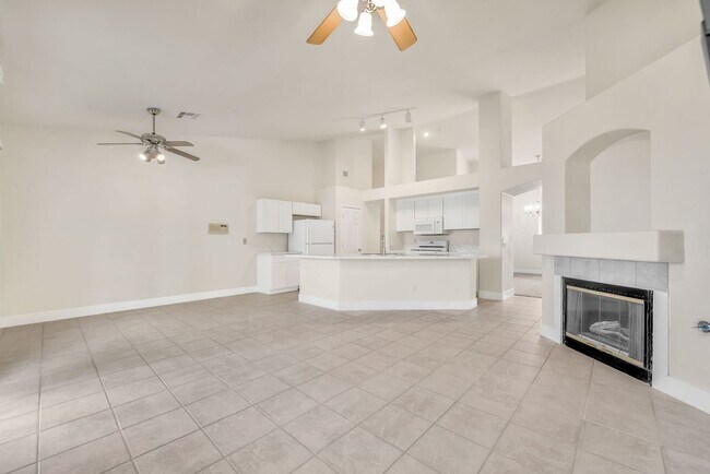 Building Photo - Single-Story Seven Hills Retreat with Stunning City & Mountain Views!