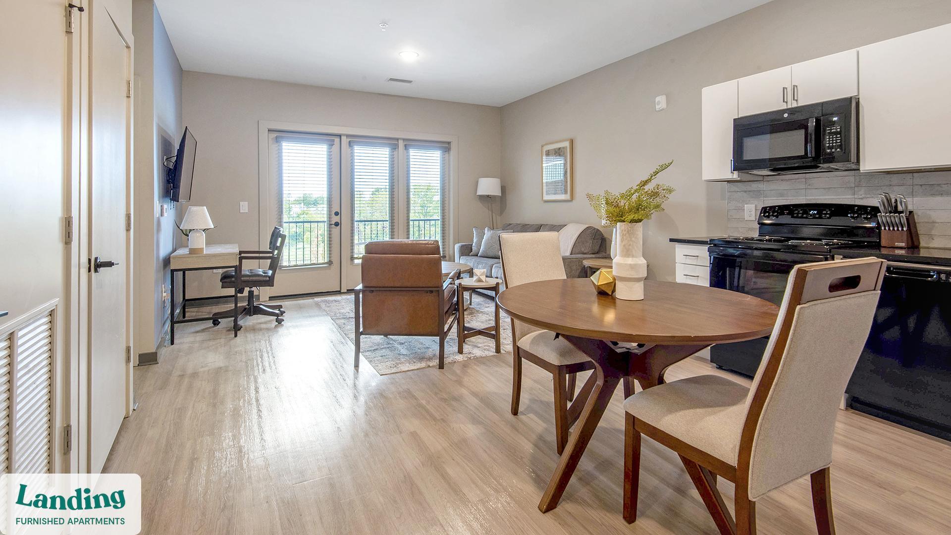 Building Photo - 645 N Front St