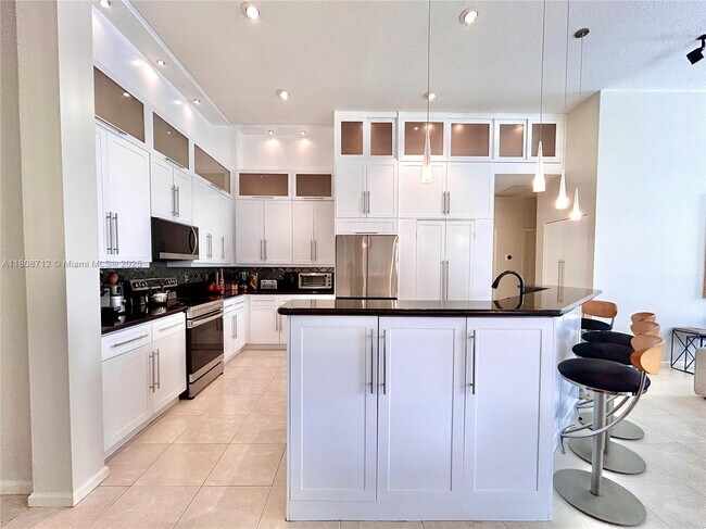 Building Photo - 1714 Victoria Pointe Cir