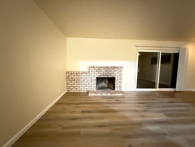 Building Photo - Beautiful 3BR/2BA Home in Prime Cupertino ...