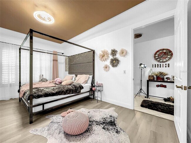 Building Photo - 3608 54th Dr W