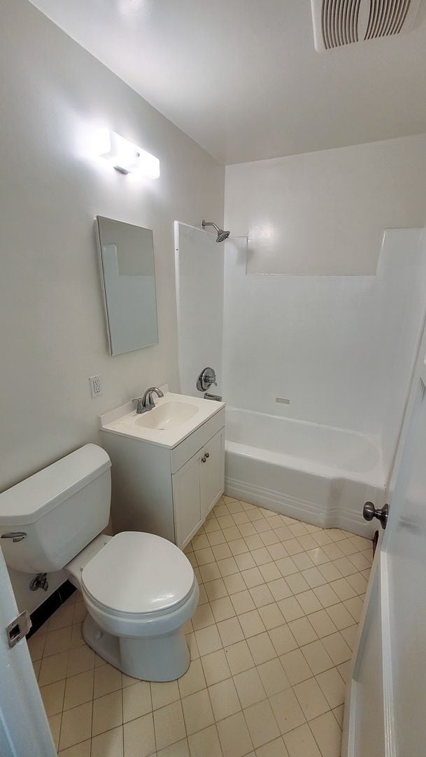 Building Photo - Coming Soon! 2 Bed 2 Bath On Corner Lot With Huge Den!