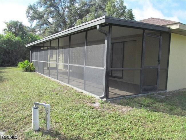 Building Photo - 426 Hamilton Ave