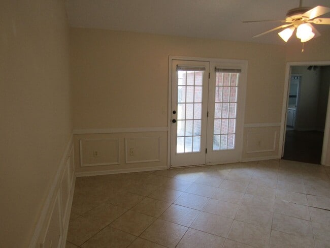 Building Photo - 1382 Coalition Cir