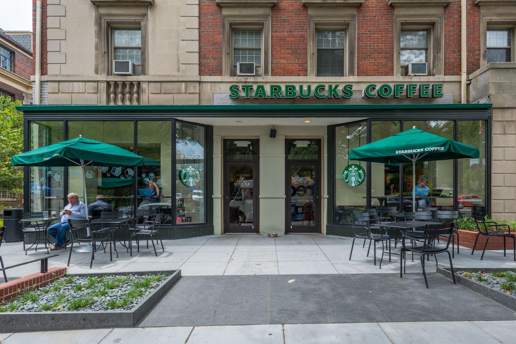 Starbucks - 3616 Connecticut Ave NW