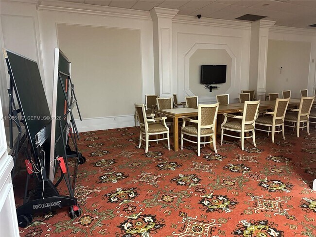 Building Photo - 3800 S Ocean Dr