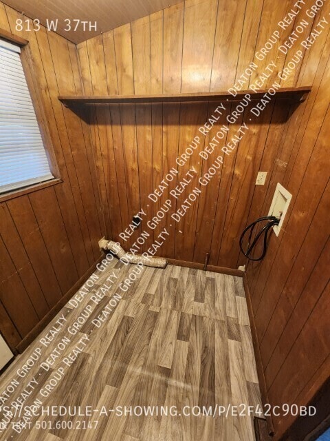 Building Photo - 813 W 37th-