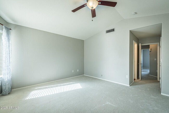 Building Photo - 4641 E Towne Ln