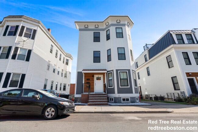 Building Photo - 79 Sydney St