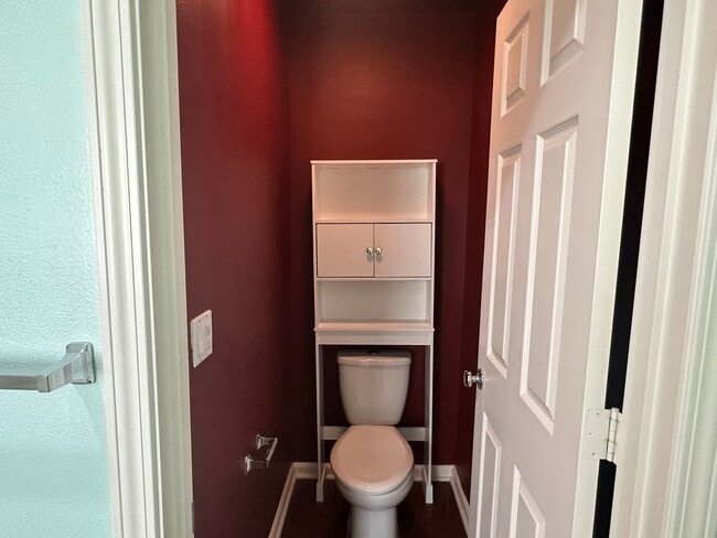 Building Photo - Beautiful 3 Bed + Bonus Room, 2.5 Bath Home!