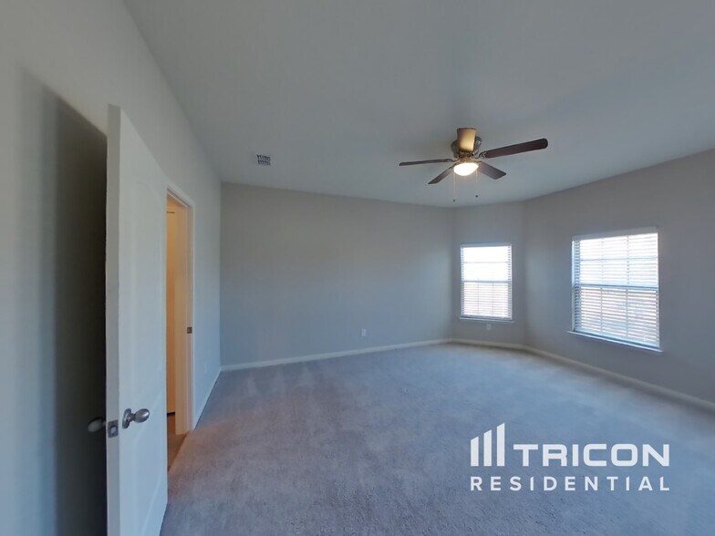 Building Photo - 14356 Open Range Dr