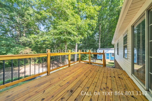 Building Photo - 141 Quail Haven Dr