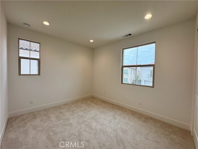 Building Photo - 173 Somera