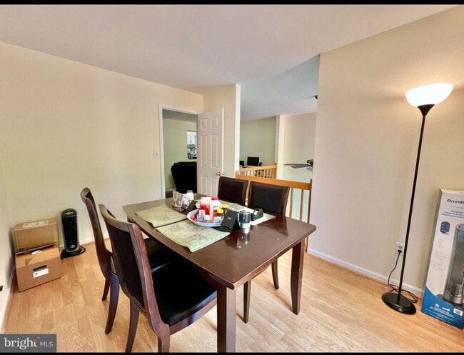 Building Photo - 9632 Hadleigh Ct