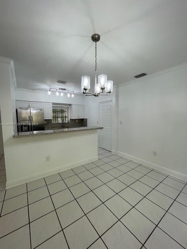 Building Photo - 828 Lorca St