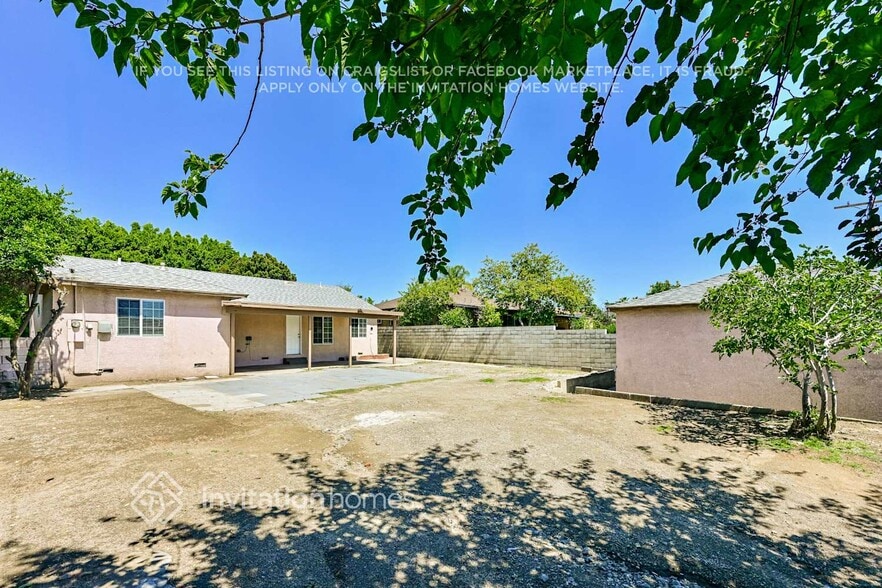 Building Photo - 13946 Terra Bella St