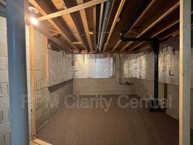 Building Photo - 58 Purple Finch Loop