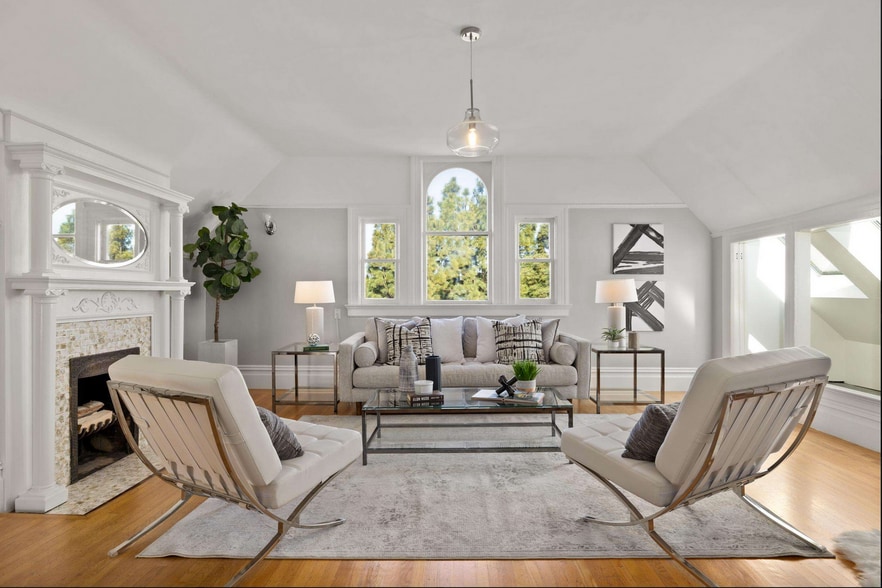 Building Photo - 607A Frederick St