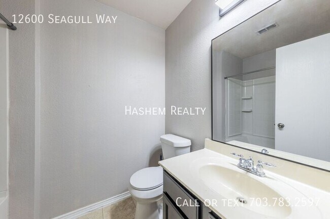 Building Photo - 12600 Seagull Way