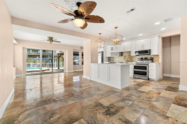 Building Photo - 325 W Martin Luther King Jr Dr