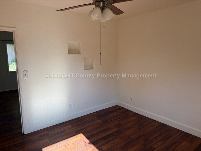 Building Photo - AVAILABLE NOW - 2 Bedroom / 1 Bathroom Home in Arroyo Grande