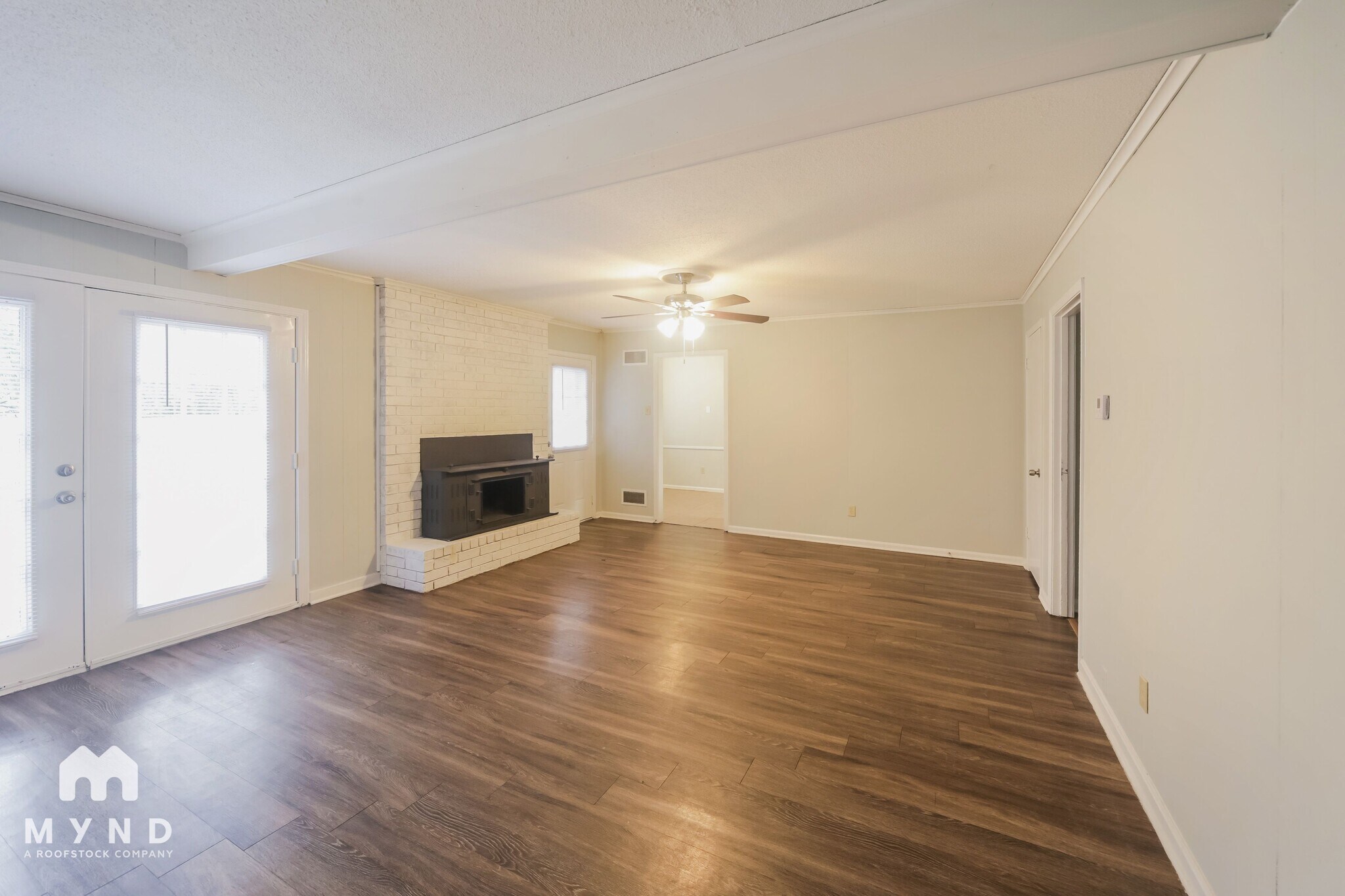 Building Photo - 3870 Wordsworth Ave