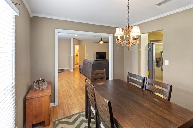 Building Photo - 115 Nancy Dr