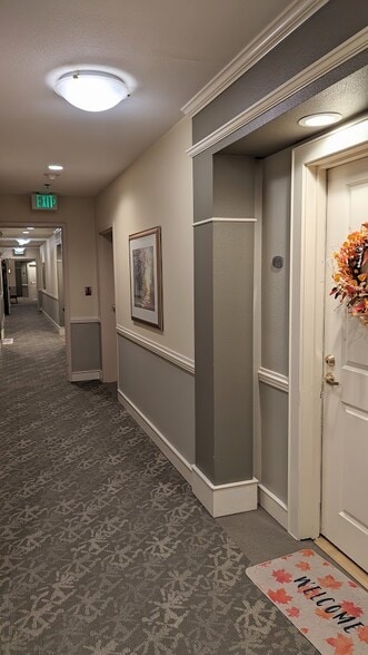 Top Floor Hall - 1525 NW 57th St