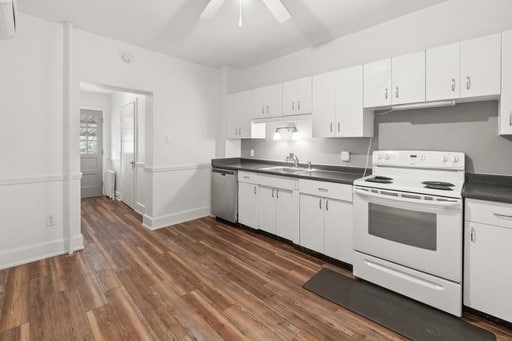 Building Photo - 104 W 3rd St