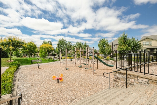 Building Photo - 6572 NW 164th Ave