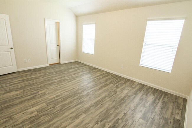 Building Photo - 944 Harvest Salt Ln