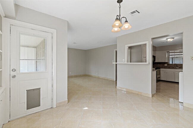 Building Photo - 1522 Baggett Ln