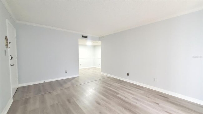 Building Photo - 345 Wymore Rd