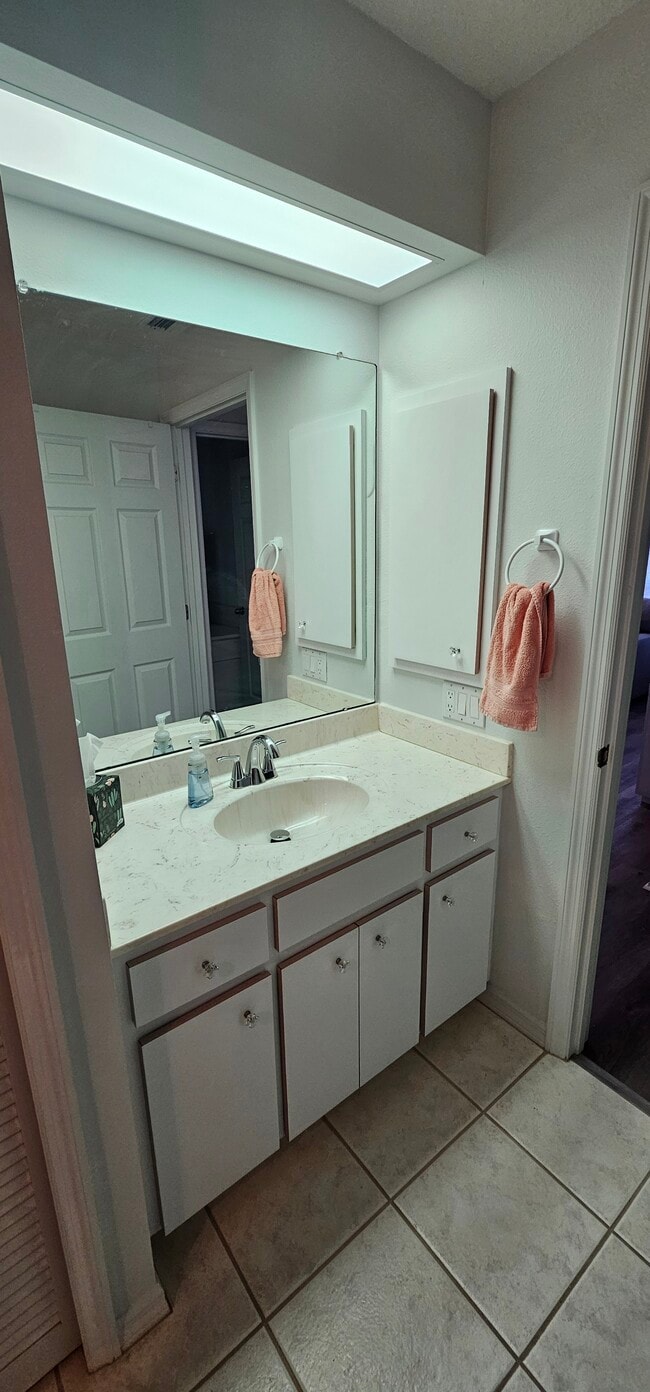 Building Photo - 9331 Stubenville Ave