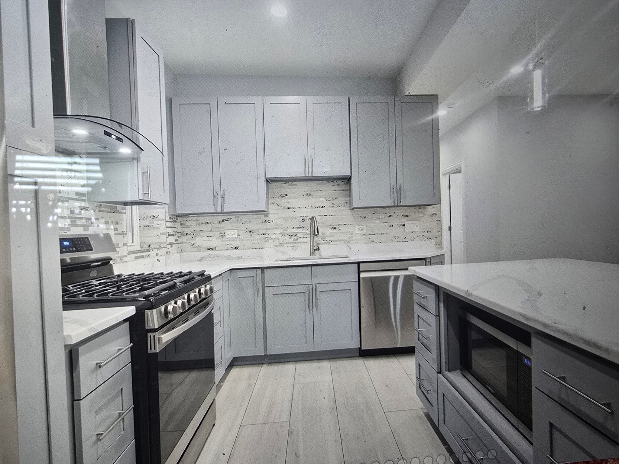 Building Photo - 4524 N Central Park Ave