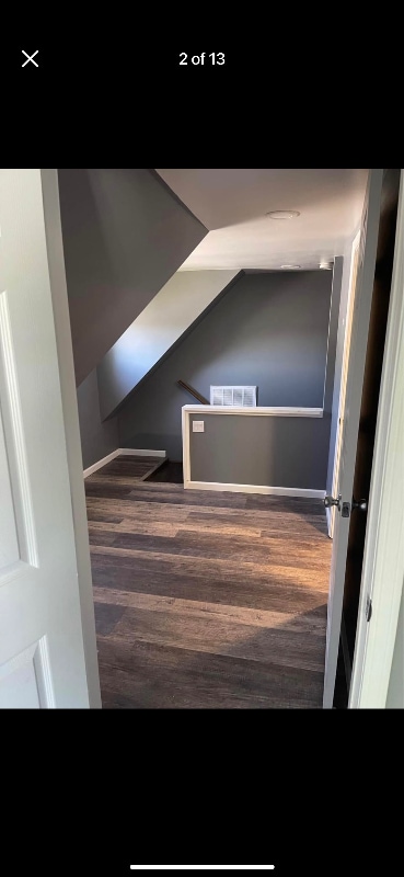 Building Photo - 654 Emerson St