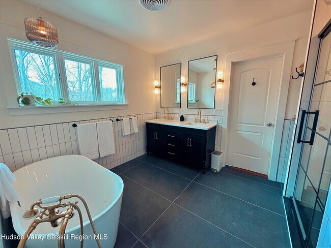 Building Photo - 0 Call List Agent Rd
