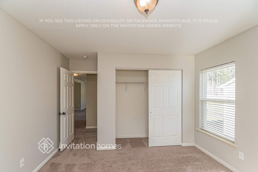 Building Photo - 311 Rondelay Dr