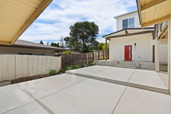 Primary Photo - 291 Ramona Dr