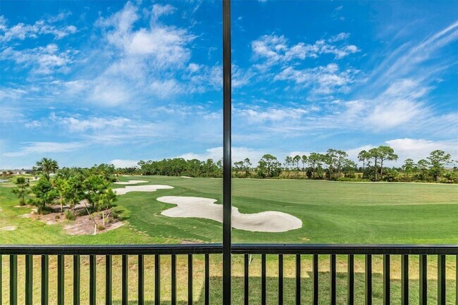 Building Photo - 12280 Wellen Golf St