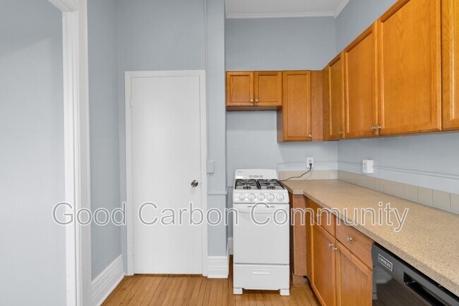 Building Photo - 401 Delaware Ave