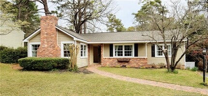 Building Photo - 606 Rush Rd
