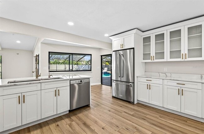 Building Photo - 5107 Lanai Way